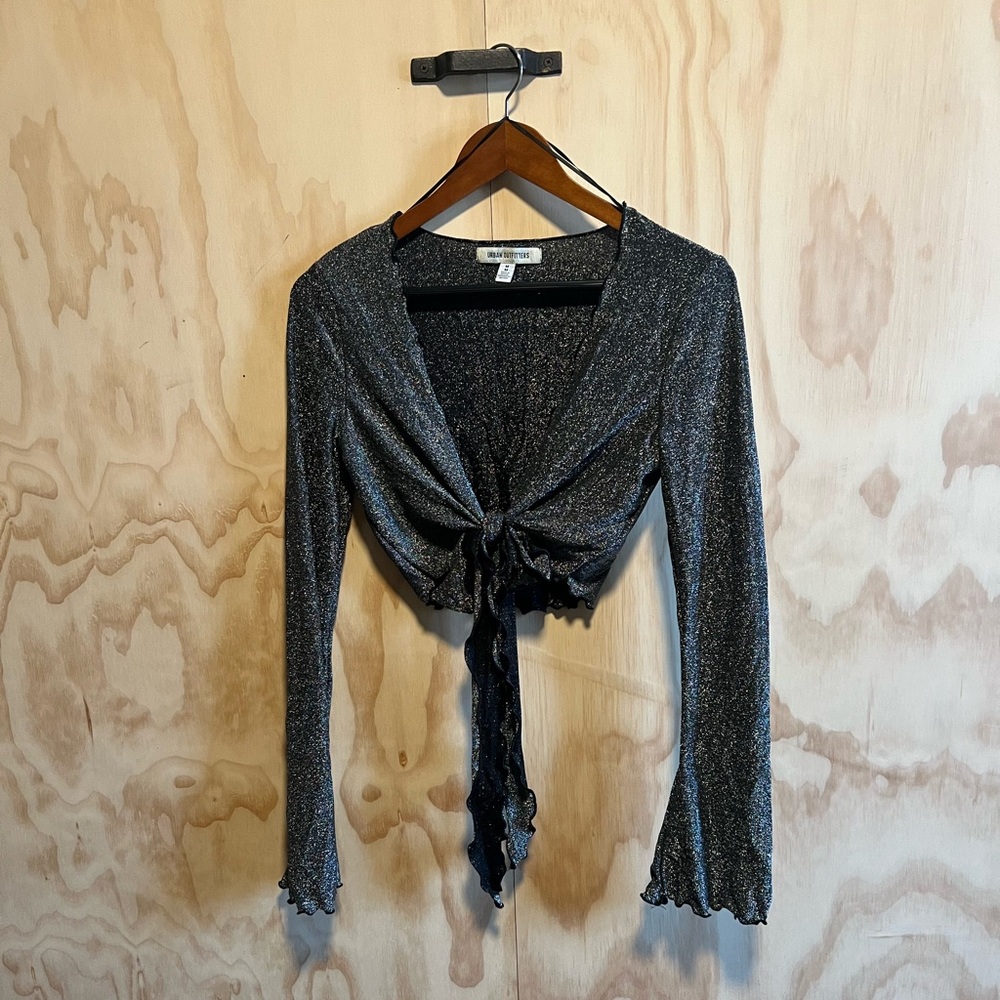 Urban Outfitters Long Sleeve Plunge M Silver